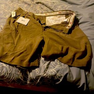 Tommy Bahama Mens shorts size 38